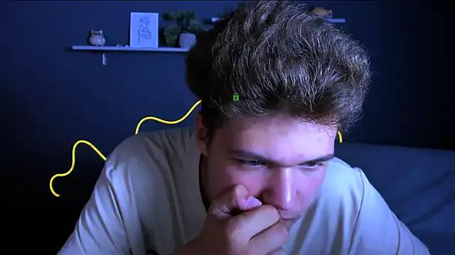 Freechat lucas_long_ on StripChat