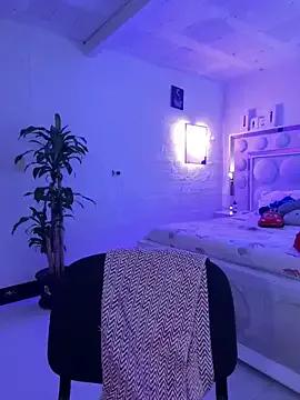 Freechat lucianaroy on StripChat