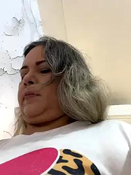 Lucy_Milf_474 — SQUIRT