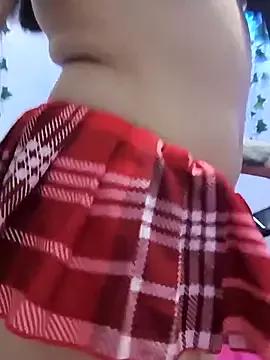 MaddyMendozaxx on StripChat 