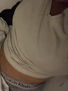 Freechat mariabootyyy on StripChat