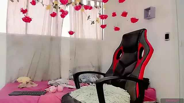 Freechat Mariana-ofc on StripChat