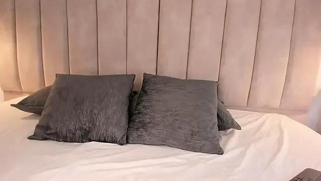 Marie_Rosee_ — Boobs out