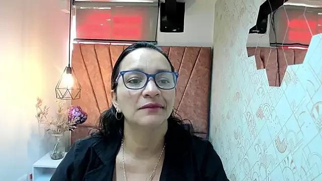 MarilynMiilf_ — SHOW MY PUSSY+RUB MY CLIT