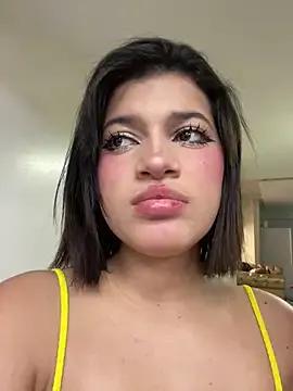 Freechat MaskedGirl_ on StripChat