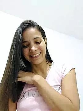 Freechat miaeyes on StripChat