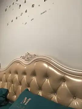 StripChat Mile-m is Freechat Mile-m — Freechat on StripChat