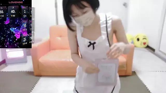 Freechat minamina1221 on StripChat