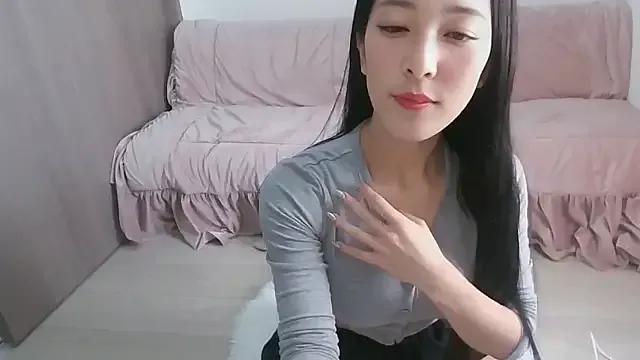 mireimimi_ on StripChat