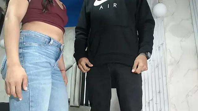 StripChat Morganandmegan is Freechat Morganandmegan — Show oufit