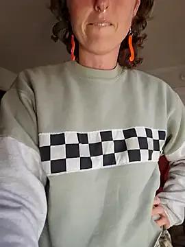 mossy_kiss on StripChat 