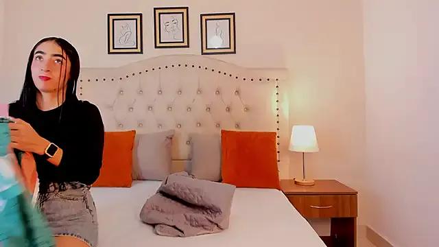 natasha_moreno on StripChat 