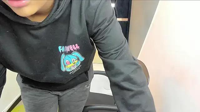 Natasha_rose__ on StripChat 