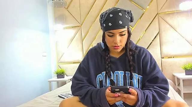 Nattasha_Brown on StripChat 