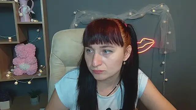 NinaFlawlees on StripChat 