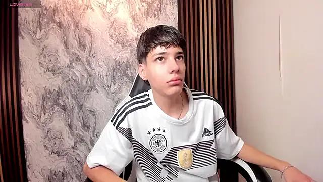 oblivion_deku — naked and legs up