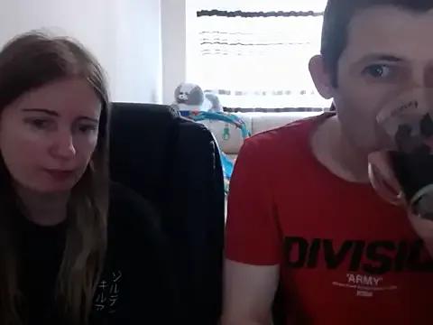 Group PeterAndJen on StripChat