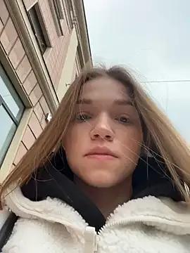 Freechat Porn_cornn on StripChat