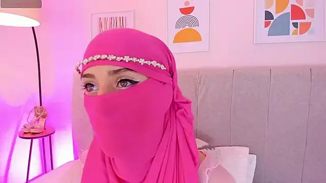 rawiya — show my tits