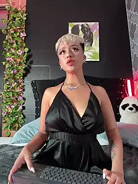 Rebeka-baker on StripChat 