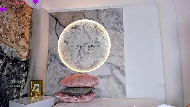 StripChat RoxanaBorns_ is Freechat RoxanaBorns_ — Play pussy fingers!