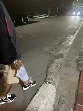 Freechat royalgirls_x on StripChat