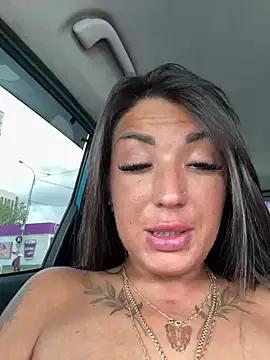 RuslanaXX on StripChat