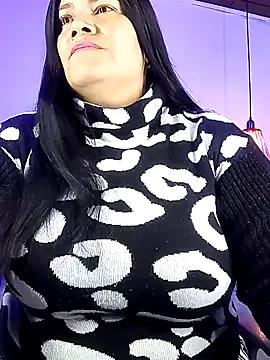 Freechat salomexlove_20 on StripChat