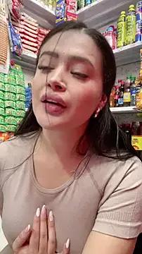 Sara_fun on StripChat 