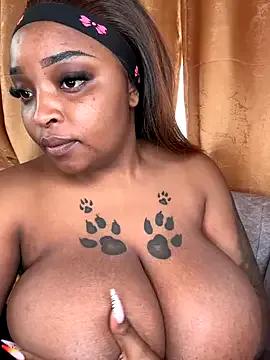 Savage_baby on StripChat 