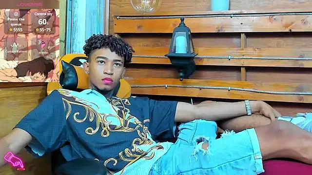 Freechat sexy_blacks_ on StripChat