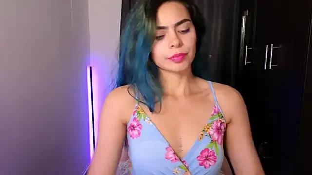 Freechat sexyladyy_ on StripChat