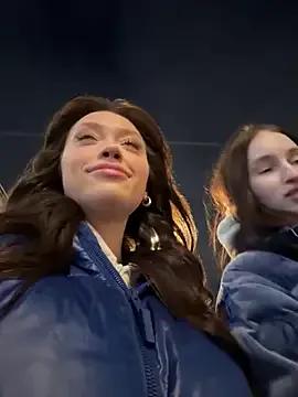 SnappyHappy — Welcome back girls