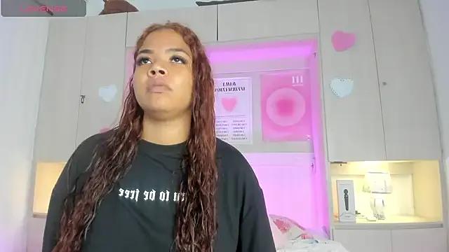 Freechat SophiaaStone on StripChat