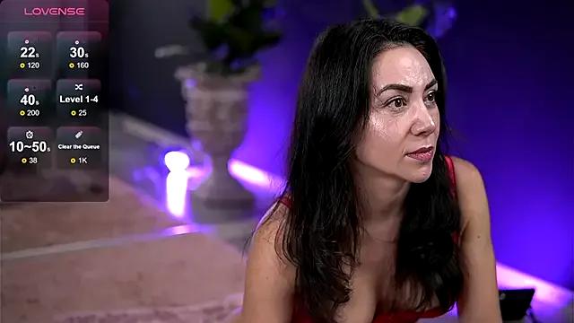 Freechat SportymilfX on StripChat