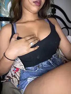 StripChat STRIP_GLOW is Freechat STRIP_GLOW — Freechat on StripChat