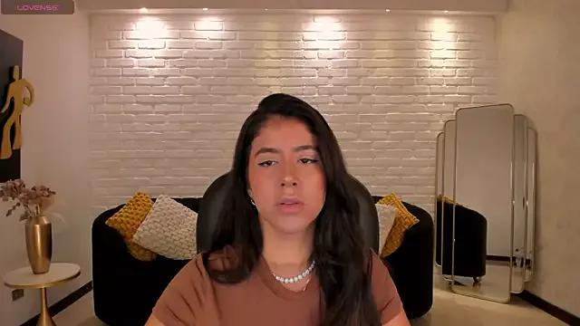 Freechat SussanElliot on StripChat