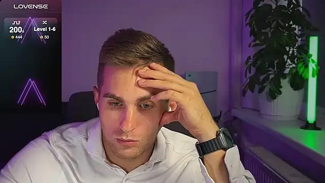 Sweeet__boy on StripChat 