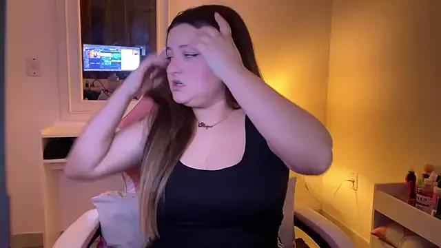 SweetFoxEyes_ on StripChat 