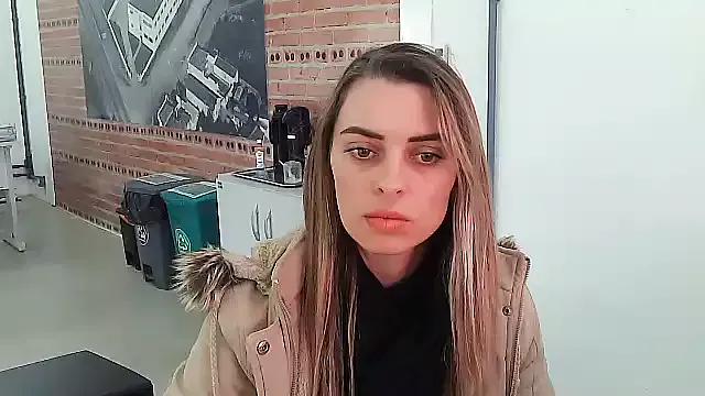 SweetGraciosa on StripChat 