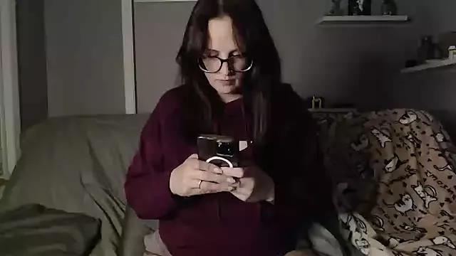 Private TheBustyHouseWife on StripChat