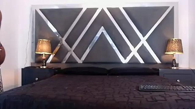 Tiifany_Baker on StripChat 