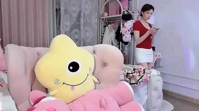 Titi-175 on StripChat 