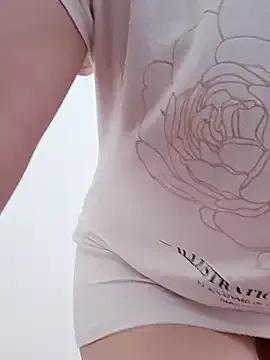 Freechat VikaKing on StripChat