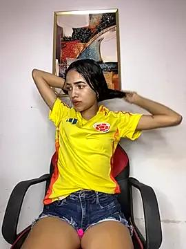 violeta_18x — Naked