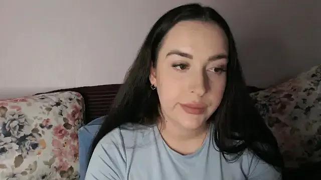 vitalina_freedom — topless 5 min