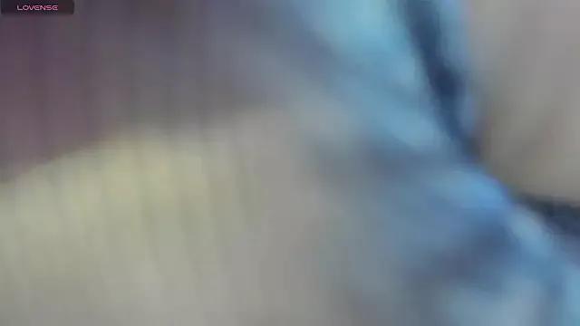 Freechat Yuli_16 on StripChat