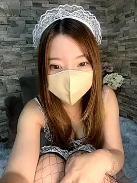 yuuhichan on StripChat 