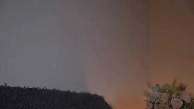 Freechat ywixos on StripChat