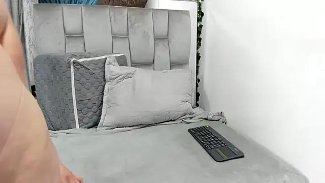 Freechat Zoe_Curvy on StripChat